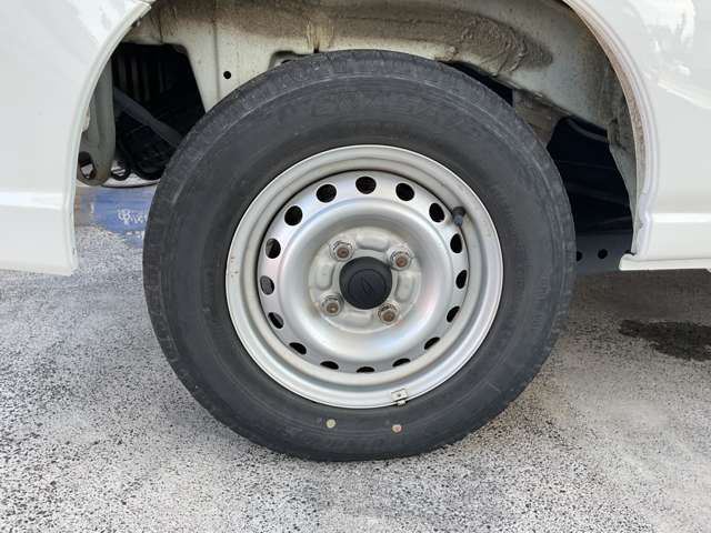 DAIHATSU HIJET CARGO 4WD 2019