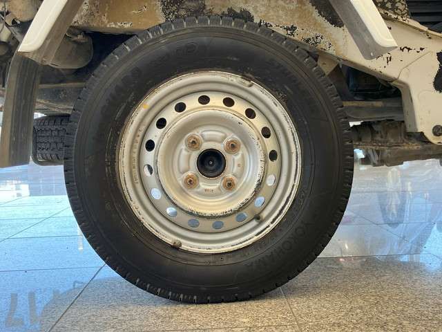 DAIHATSU HIJET truck 4WD 2017