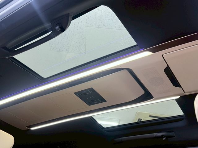 TOYOTA ALPHARD hybrid 4WD 2024