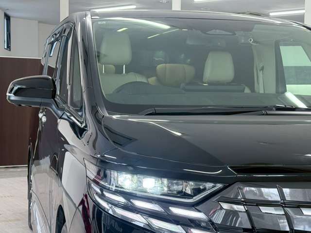 TOYOTA ALPHARD hybrid 4WD 2024