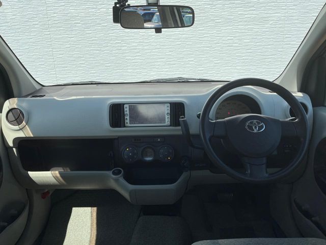TOYOTA PASSO 2010