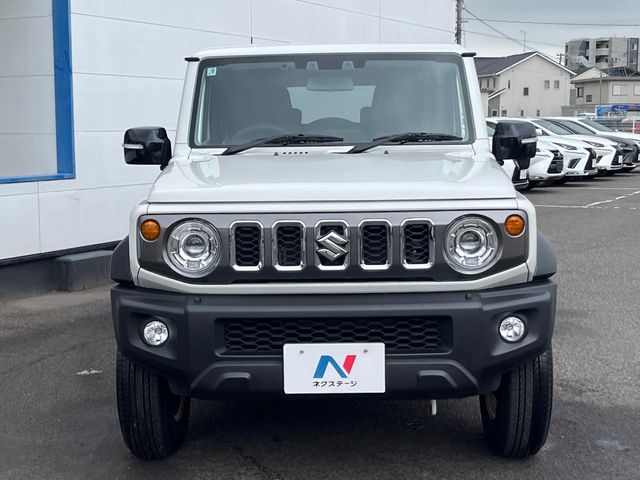 SUZUKI JIMNY NOMADE 2025