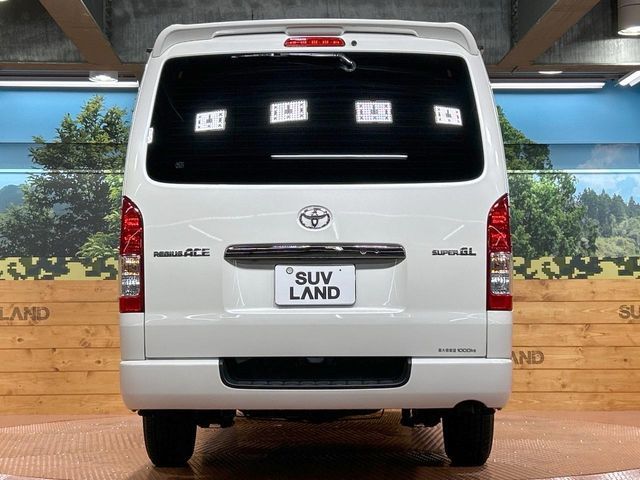 TOYOTA REGIUSACE van 2WD 2019