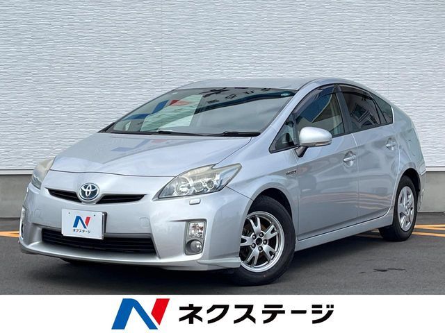 TOYOTA PRIUS 2011