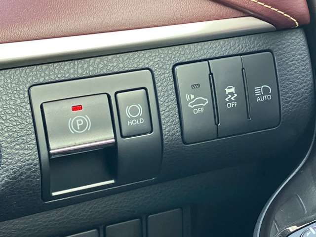 TOYOTA HARRIER HYBRID 2017