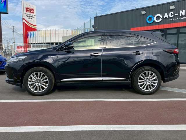 TOYOTA HARRIER HYBRID 2017