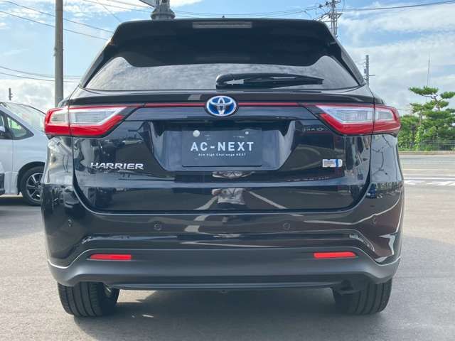 TOYOTA HARRIER HYBRID 2017