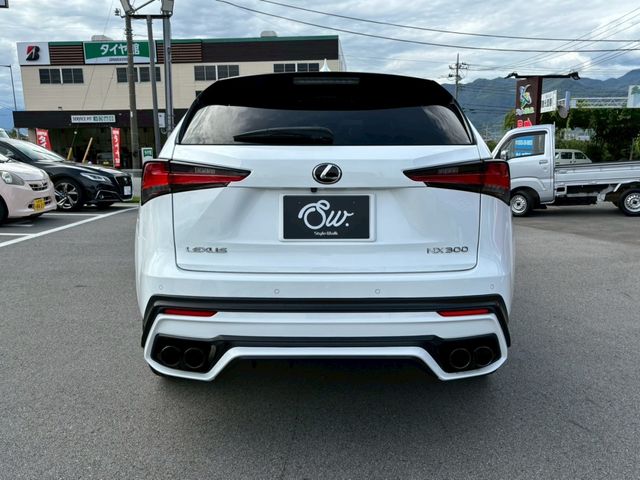 TOYOTA LEXUS NX300 AWD 2018