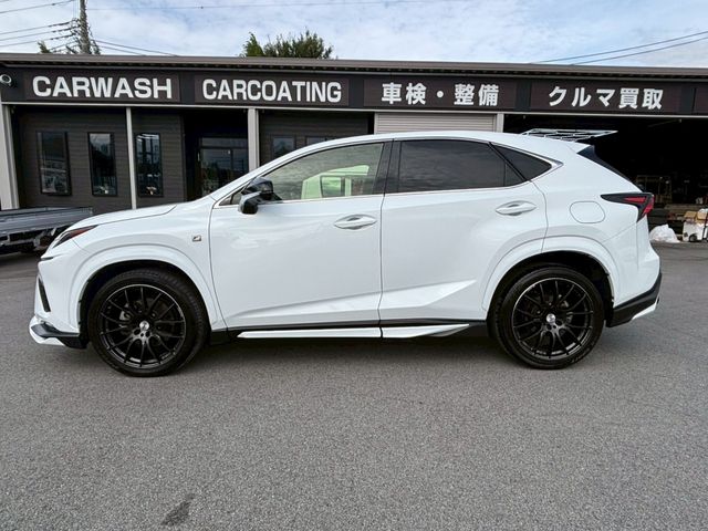 TOYOTA LEXUS NX300 AWD 2018