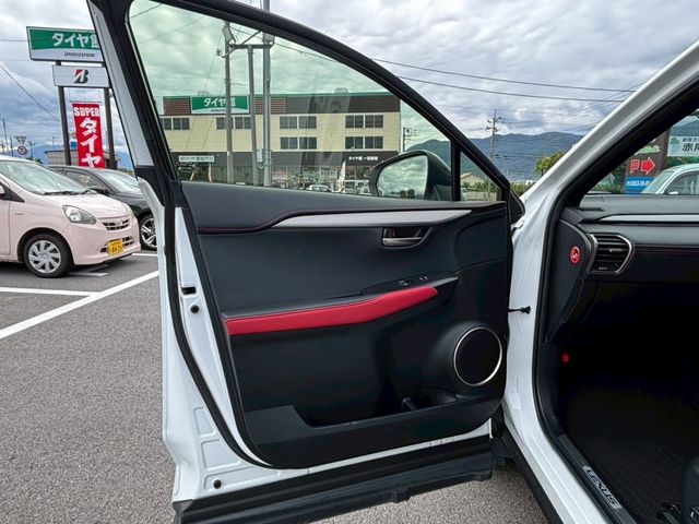 TOYOTA LEXUS NX300 AWD 2018