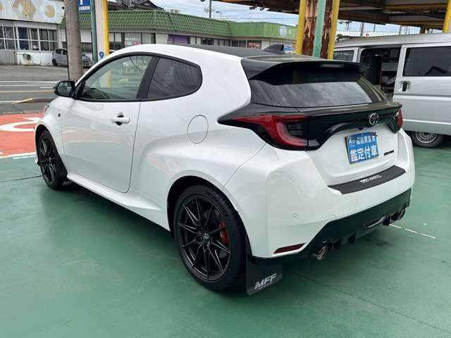 TOYOTA GR YARIS 2022