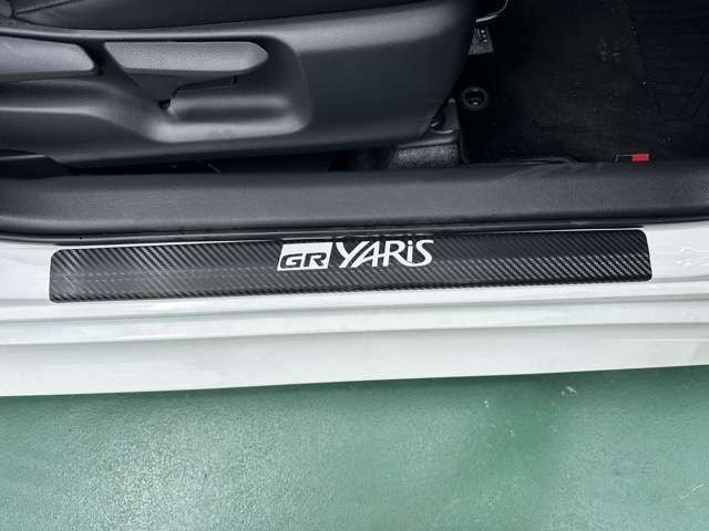 TOYOTA GR YARIS 2022