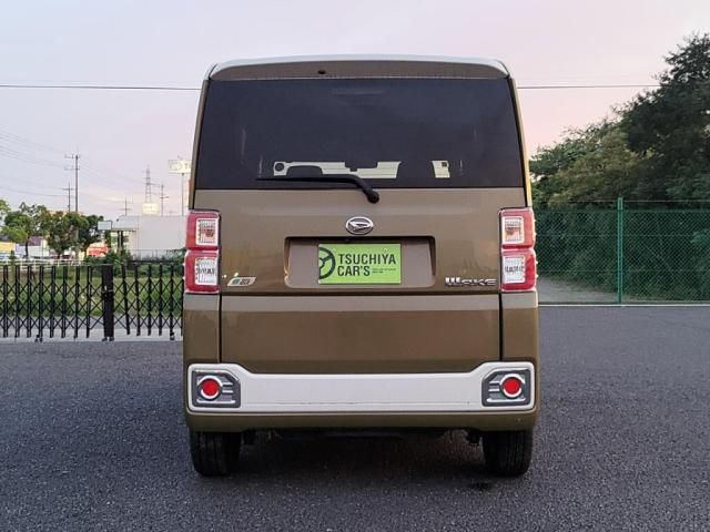 DAIHATSU WAKE 2014