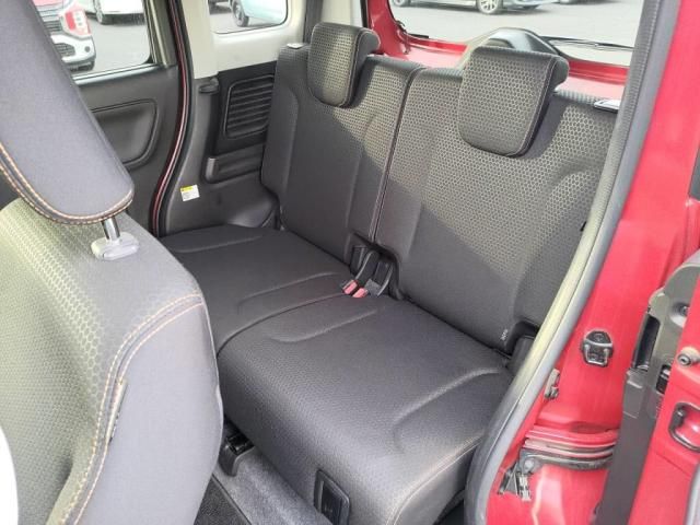 SUZUKI Spacia GEAR 2019