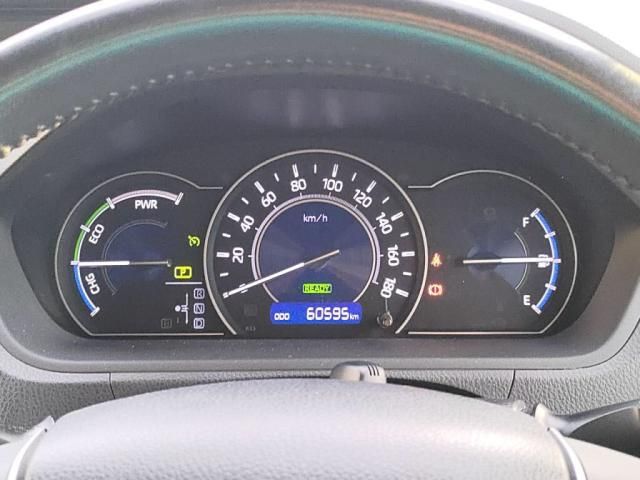 TOYOTA VOXY HYBRID 2017