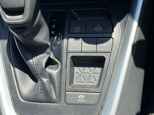 TOYOTA RAV4 HYBRID 2WD 2020