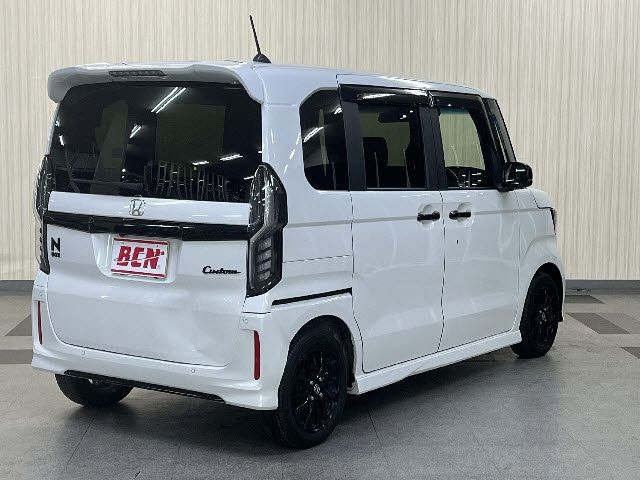 HONDA N BOX CUSTOM 2023