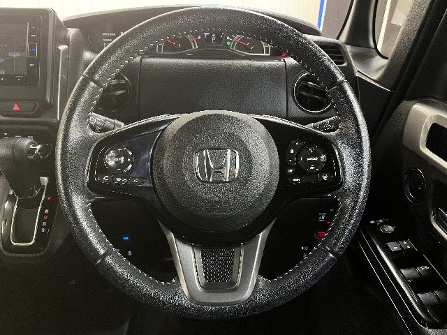 HONDA N BOX CUSTOM 2023