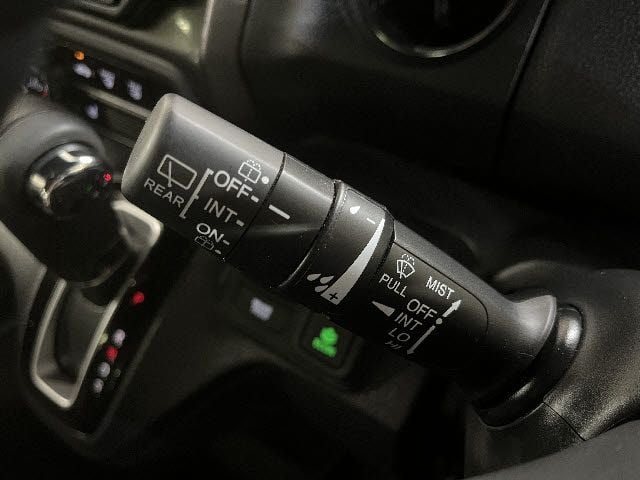 HONDA N BOX CUSTOM 2023