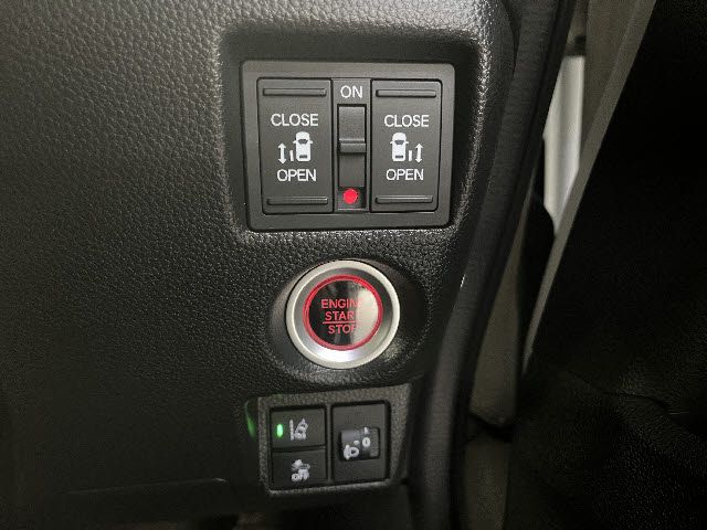 HONDA N BOX CUSTOM 2023