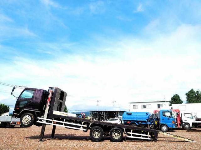 MITSUBISHI FUSOU FIGHTER 2015