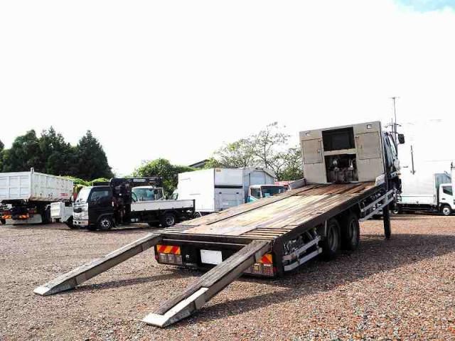 MITSUBISHI FUSOU FIGHTER 2015