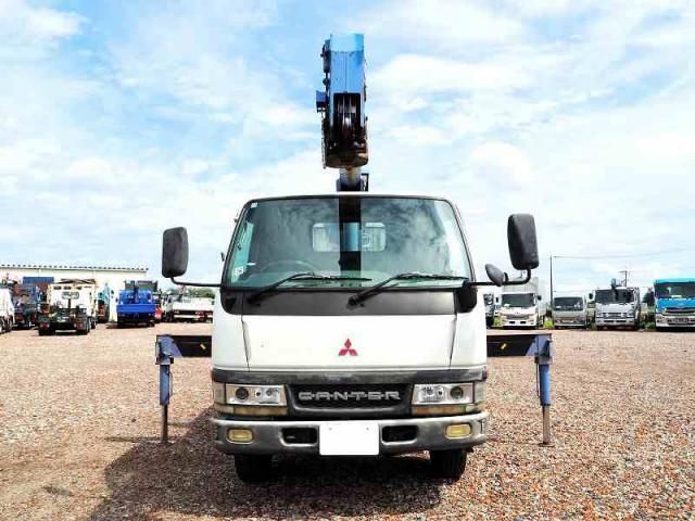 MITSUBISHI CANTER 2002