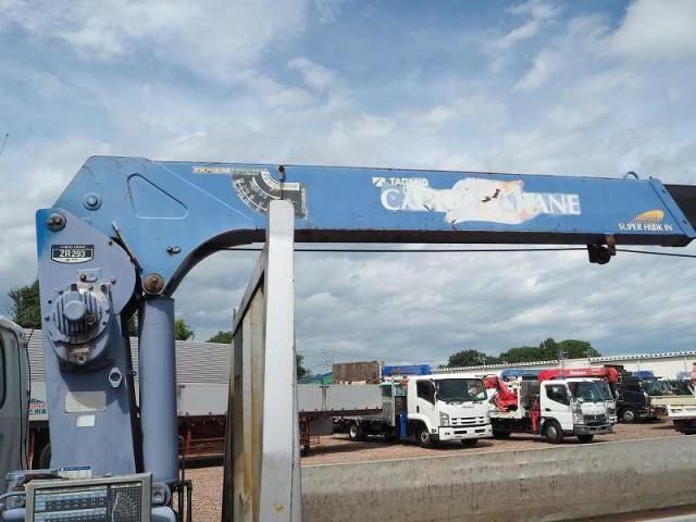 MITSUBISHI CANTER 2002