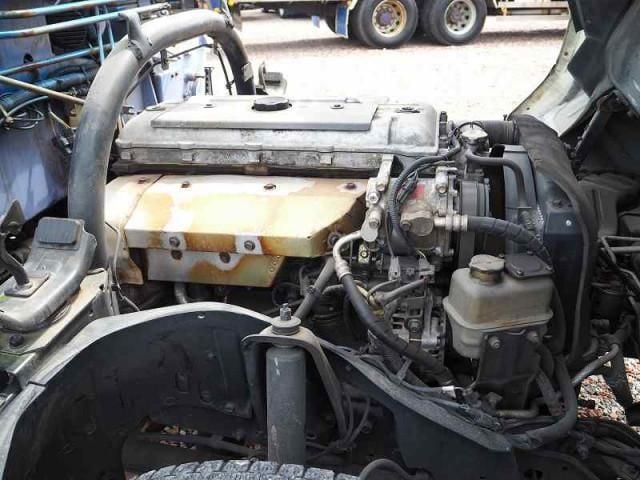 MITSUBISHI CANTER 2002