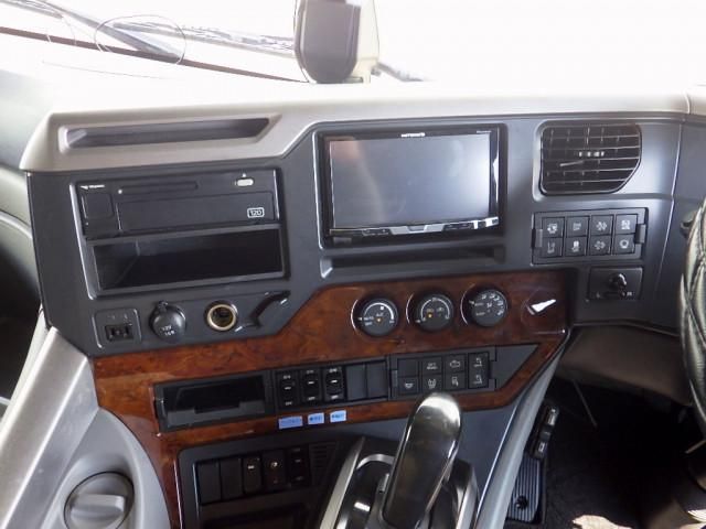 NISSAN DIESEL Quon 2019