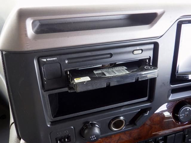 NISSAN DIESEL Quon 2019