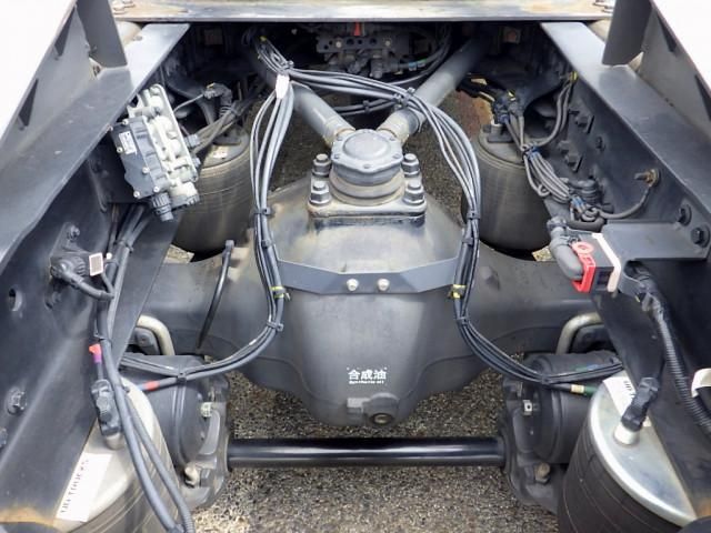 NISSAN DIESEL Quon 2019