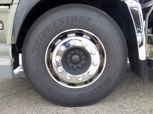 NISSAN DIESEL Quon 2019