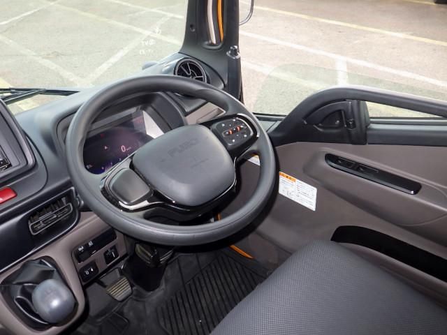 MITSUBISHI CANTER 2024