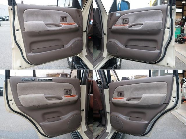 TOYOTA LANDCRUISER PRADO 2001