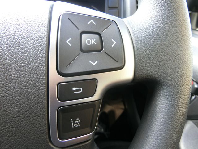 TOYOTA HIACE van 2WD 2025