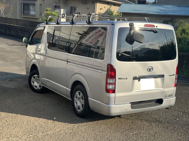 TOYOTA HIACE van 4WD 2005