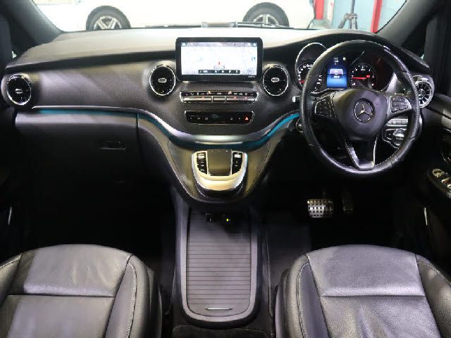 MERCEDES BENZ MERCEDES BENZ V class 2021