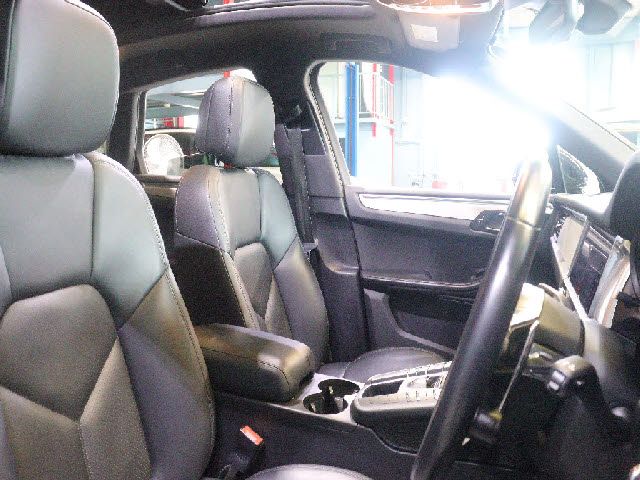 PORSCHE PORSCHE Macan 2019