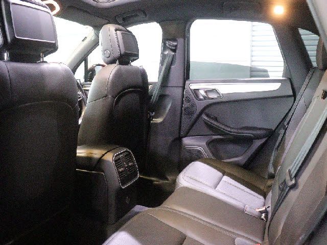 PORSCHE PORSCHE Macan 2019