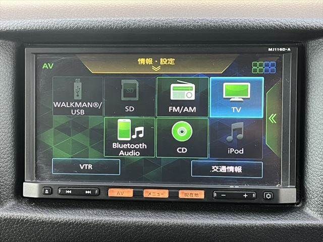 NISSAN NV350 CARAVAN 2017