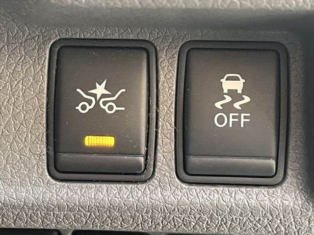 NISSAN NV350 CARAVAN 2017