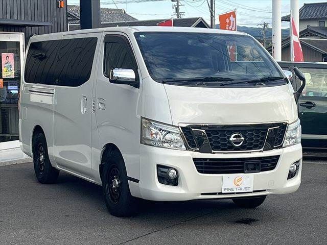 NISSAN NV350 CARAVAN 2017