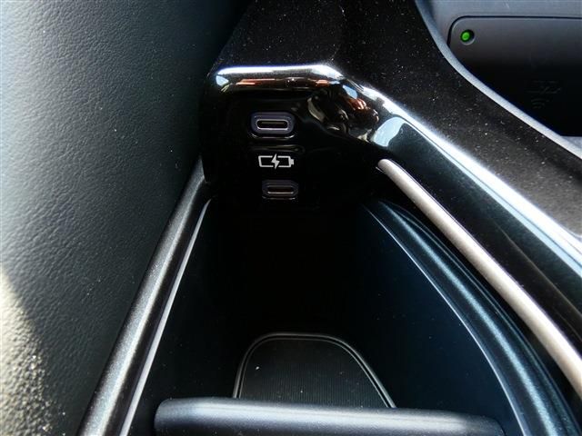 TOYOTA CROWN SPORT 2024