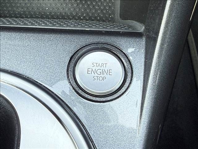 VOLKSWAGEN VOLKSWAGEN The BEETLE 2019