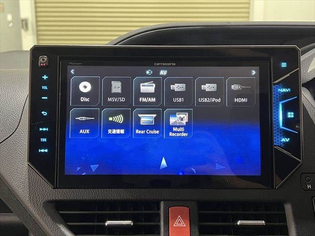 TOYOTA VOXY HYBRID 2014