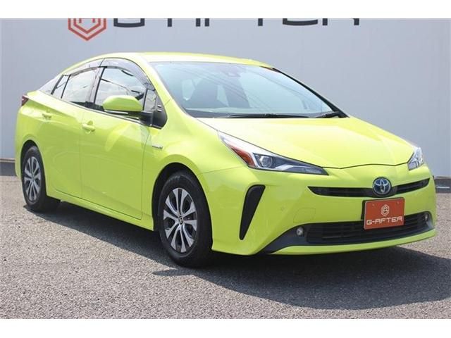 TOYOTA PRIUS 2019