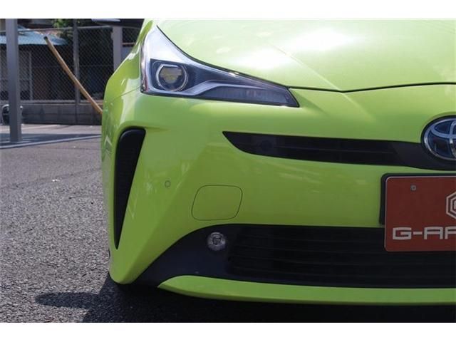 TOYOTA PRIUS 2019