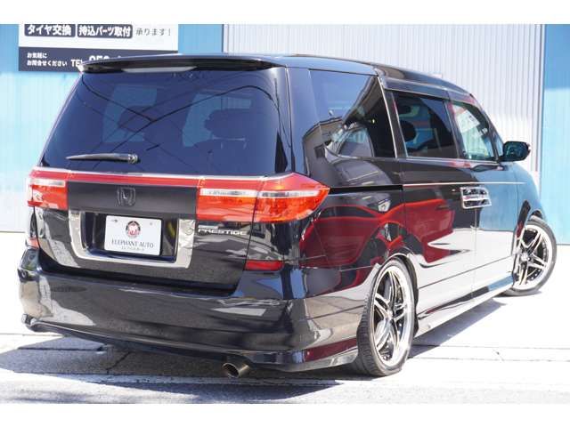 HONDA ELYSION PRESTIGE 2011