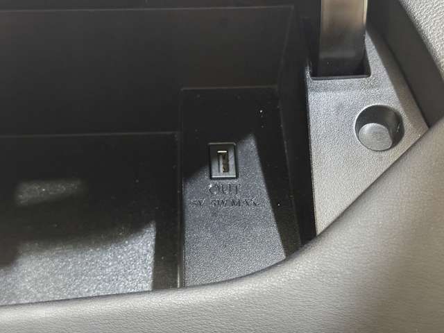 NISSAN SERENA  WG 2016